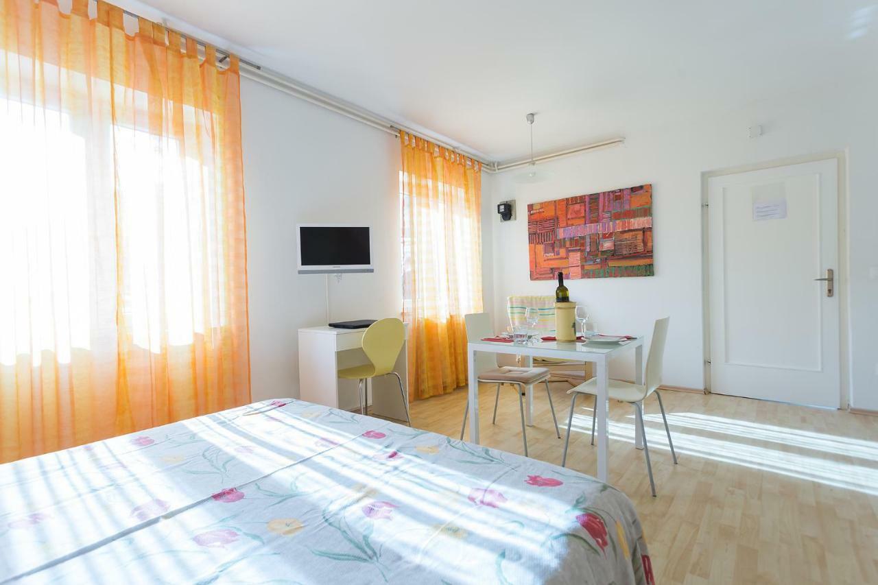 Apartments Casa Geli Пореч Экстерьер фото